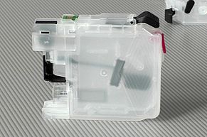 Transparent, refillable cartridge for Brother LC-225