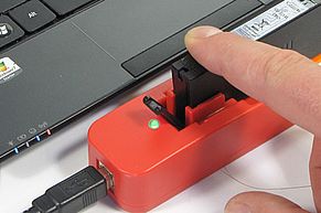 Resetting the smaller CLI-551 cartridge