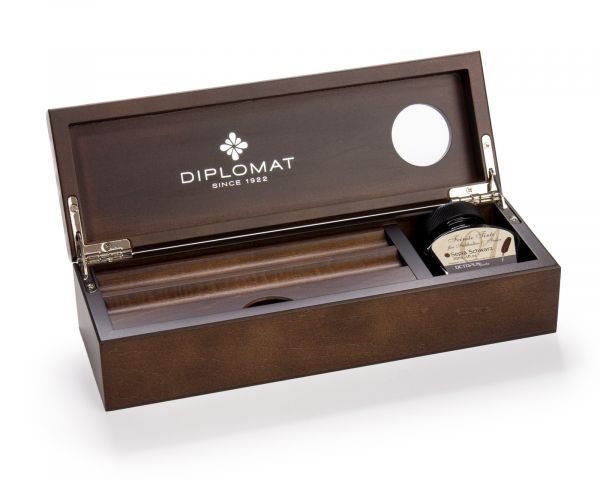 Diplomat Edelholzkassette Wenge für Füllhalter mit Schreibtinte