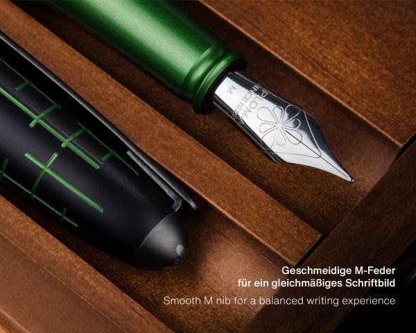 Set di penne stilografiche Diplomat Elox Matrix nero-verde con inchiostro da scrittura e astuccio in legno di ciliegio