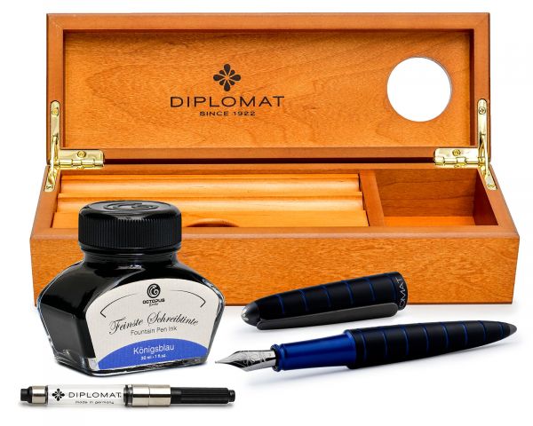 Set di penne stilografiche Diplomat Elox Ring nero-blu con inchiostro da scrittura e astuccio in legno di ciliegio