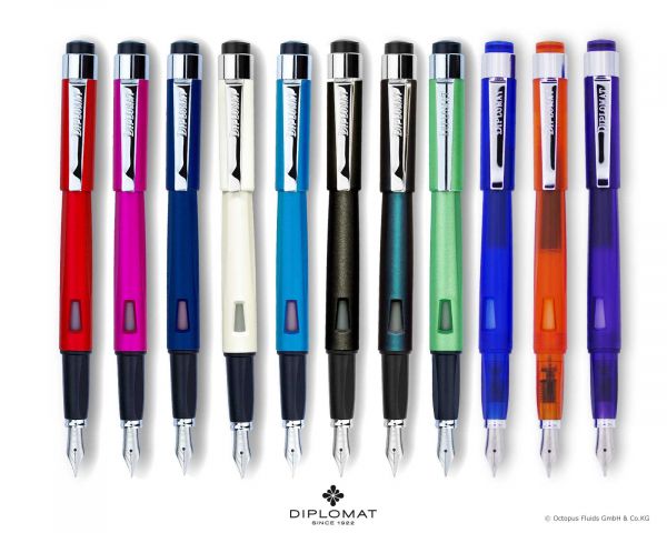 Penna stilografica Diplomat Magnum trasparente Orange con inchiostro da scrittura e convertitore, M-nib in acciaio inox