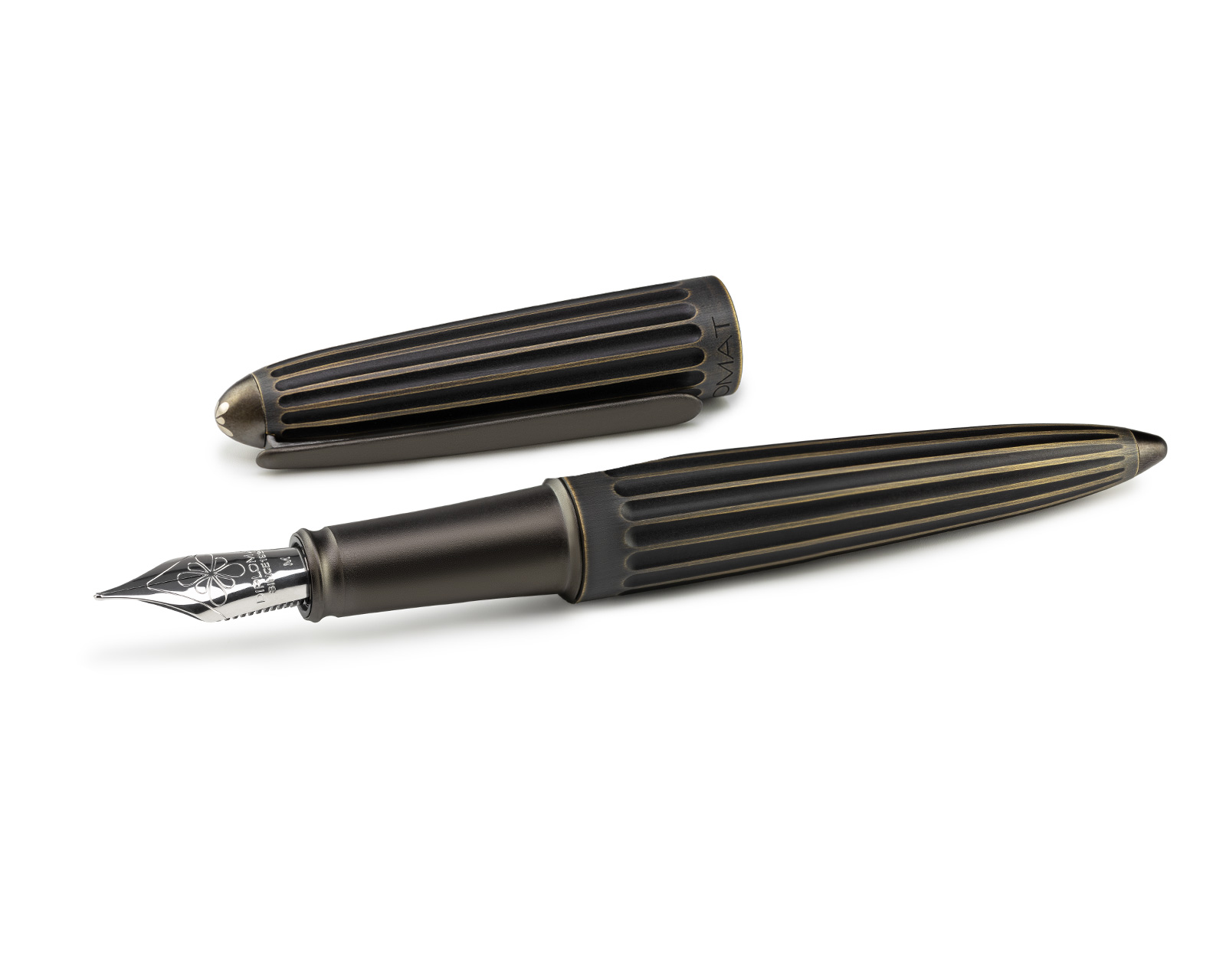 Andibro Penna stilografica in legno fatta a mano, con paragrafo corto (85 mm), mini penna stilografica da viaggio, con 15 cartucce di inchiostro nero da 2,6 mm, per diari, forniture per ufficio