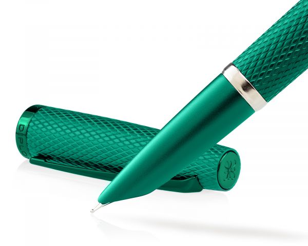 Stilografica Diplomat Viper verde guilloché, pennino F-M