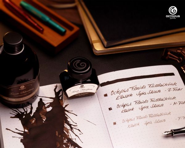 Classic fountain pen ink Sepia Schwarz