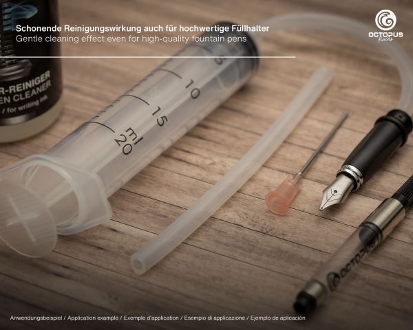 Fountain pen cleaner for cleaning pens and nibs