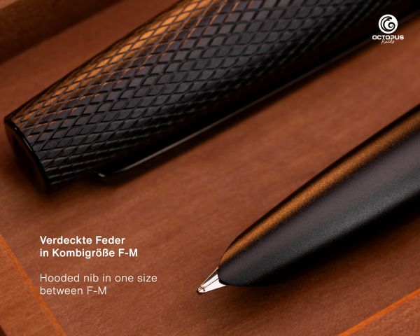 Füllhalter Diplomat Viper schwarz mit Schreibtinte, Stärke F/M