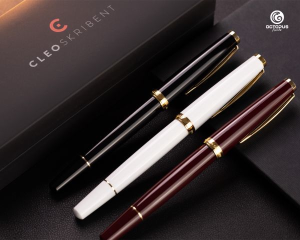 Cleo Skribent Classic Oro Penna stilografica a cartuccia, bianco, pennino M