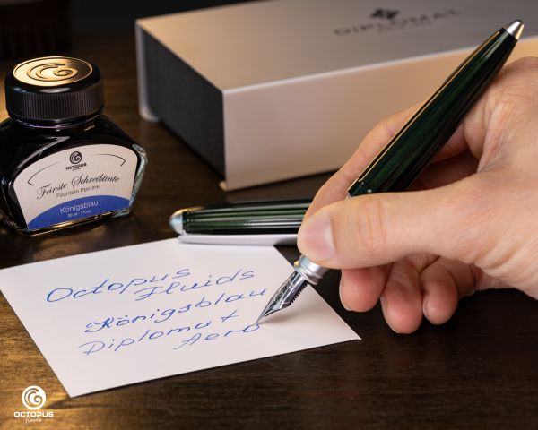 Set di penne stilografiche Diplomat Aero Evergreen con astuccio in pelle e inchiostro, misura M