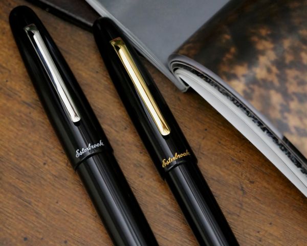 Stilografica Esterbrook Estie Ebony con finiture in palladio, stilografica a cartuccia con 30 ml di inchiostro