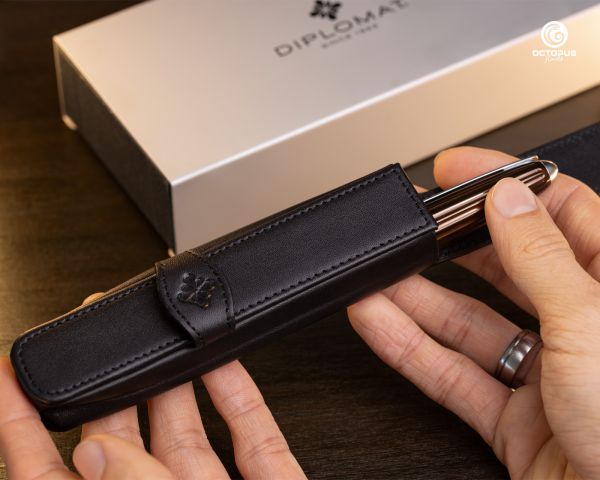 Fountain pen set Diplomat Aero Marrakesh with leather case and ink, size M