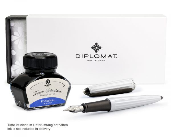 Füllhalter Aero weiß , Stärke M