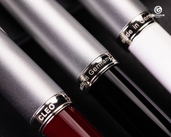 Cleo Skribent Classic Metallo Penna stilografica a cartuccia, bordò, pennino M