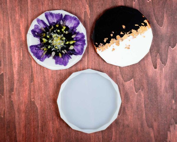 Silikonform, Gießform für Untersetzer aus Epoxidharz mit facettiertem Rand, rund 13 cm