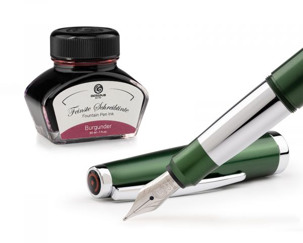 Cleo Skribent Classic Gold, cartridge fountain pen set, M nib, and 30 ml ink