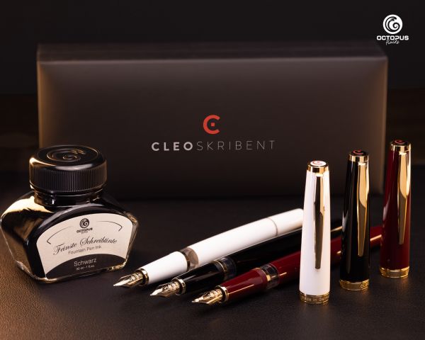 Set di stilografiche Cleo Skribent Classic Oro - stilografica a stantuffo, pennino M e 30 ml di inchiostro