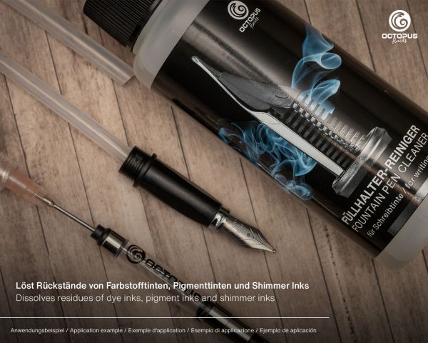 Fountain pen cleaner for cleaning pens and nibs