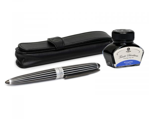 Set stilografica Diplomat Aero Stripes Black, campi in acciaio inox M, con inchiostro per stilografica in blu reale e astuccio in vera pelle