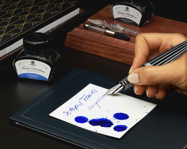 Fountain pen Diplomat Aero blue, stainless steel nib M