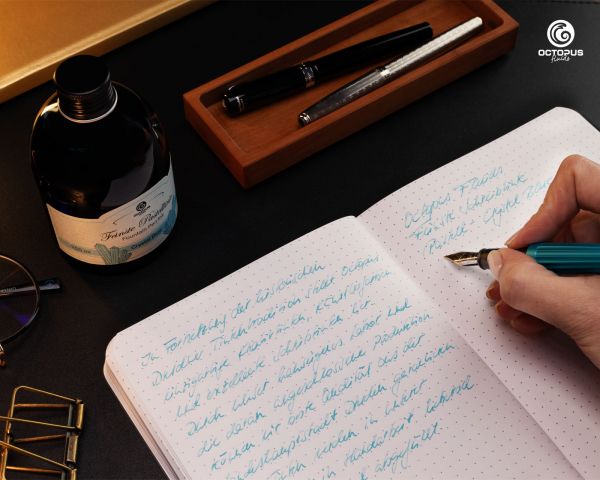 Fountain pen ink pastel "Crystal Blue" including converter, Writing ink for fountain pen, 250ml