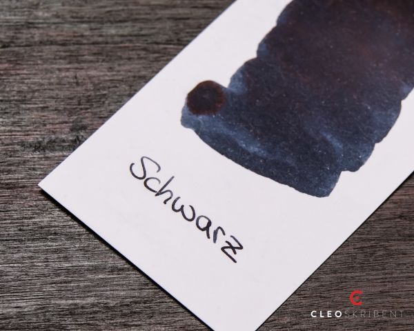 Cleo Skribent writing ink in ink bottle, 30 ml fountain pen ink