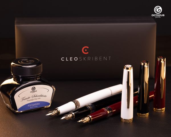 Cleo Skribent Classic Oro Penna stilografica a stantuffo, nero, pennino M