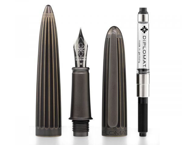 Stilografica Diplomat Aero Oxyd Brass con Inchiostro da Scrittura, Pennino M