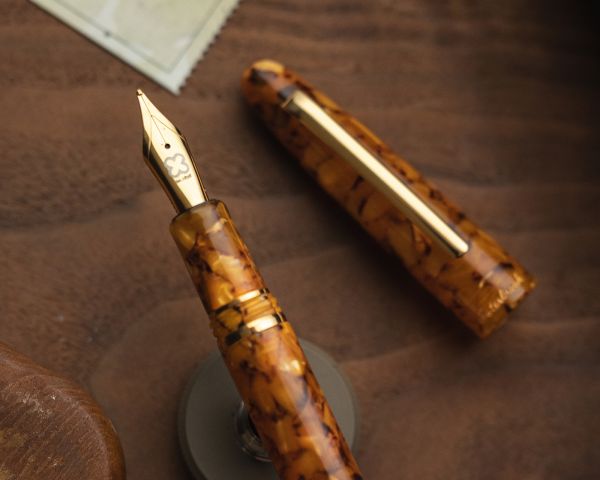 Esterbrook Estie Honeycomb Gold Trim Fountain Pen for Cartridges