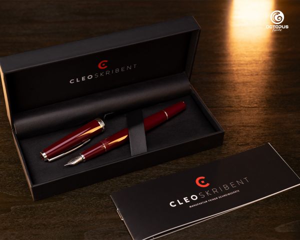 Cleo Skribent Classic Palladio Penna stilografica a cartuccia, bordò, pennino M