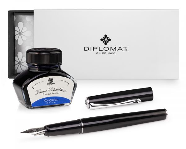 Diplomat Esteem Füllhalter lack schwarz mit Schreibtinte, Feder M