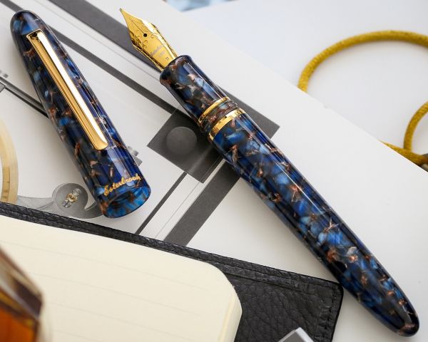 Penna stilografica Esterbrook Estie Nouveau Blue con finiture in palladio, penna a cartuccia con 30 ml di inchiostro